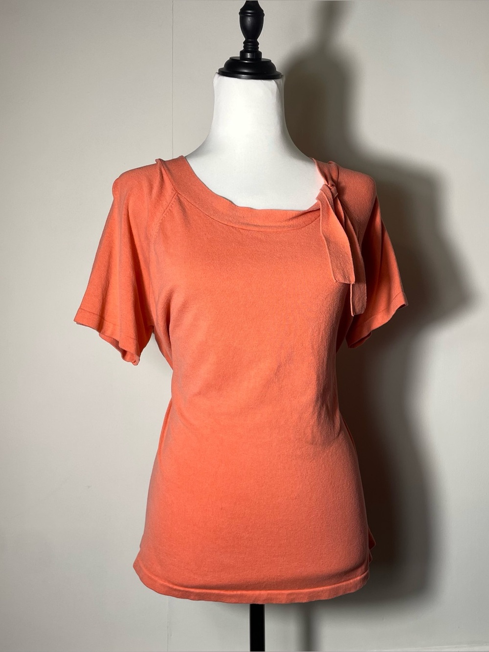Jaclyn Smith Peach Coral Short Sleeve Scoop Neck Shoulder Tie Silk Knit Top